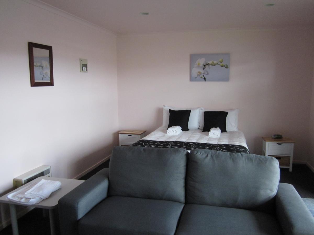 Kiwi Court Motel Hawera Buitenkant foto