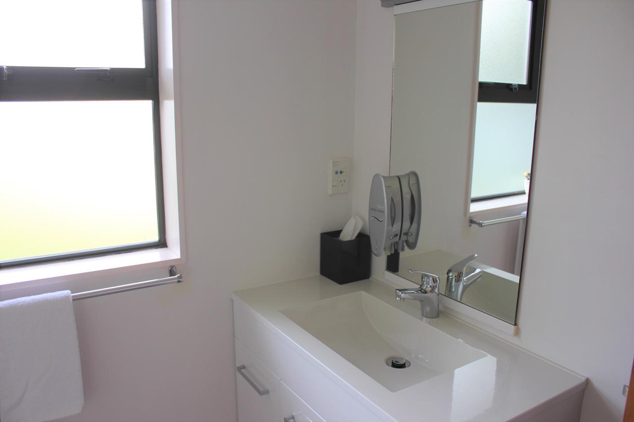 Kiwi Court Motel Hawera Buitenkant foto